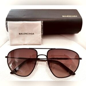 BALENCIAGA unisex sunglasses